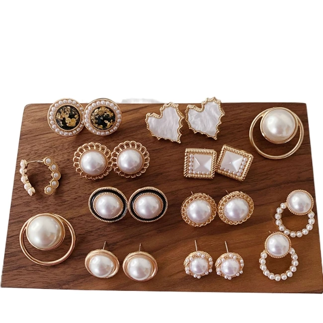 

wholesale earrings mixed Multi-Color Alloy Antique Drop ZA Earrings for Women Metal Statement Earrings Jewelry Bijoux 2021, Golden