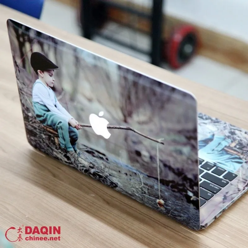 

Daqin hot selling custom laptop skin stickers making machine