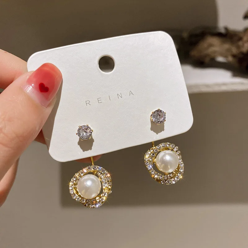 

trendy fashion women pearl round crystal earing drop