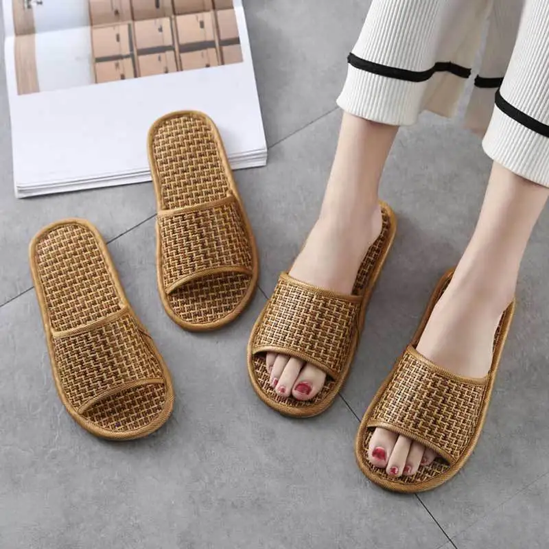 

High quality recyclable material home slippers unisex grass indoor slide slippers environmental women men slippers, As picture colors