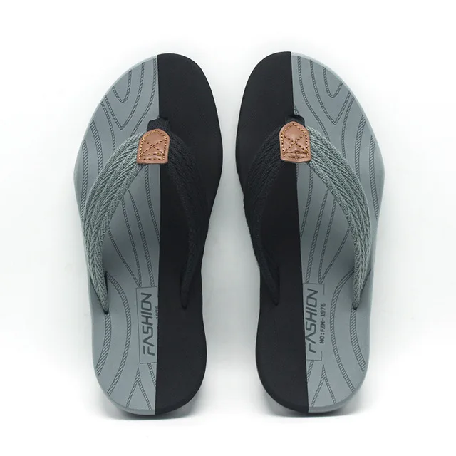 

sandals for men 2021 summer new color contrast splicing sandals personalized fashion soft bottom men's flip flops