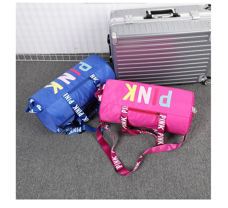 

2022 New Custom logo outdoor girls travel bag Weekender Shoulder Sport pink gym bag