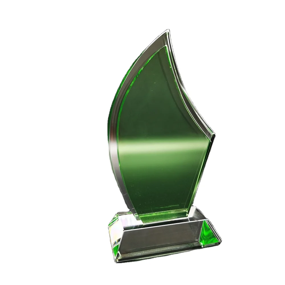 

2020 green Crystal Leaf Trophy Awards, Clear