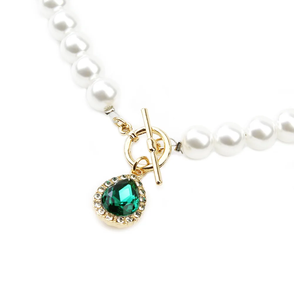 

Simple White Pearl Green Gemstone OT Clasp Necklace For Summer, As the picture show