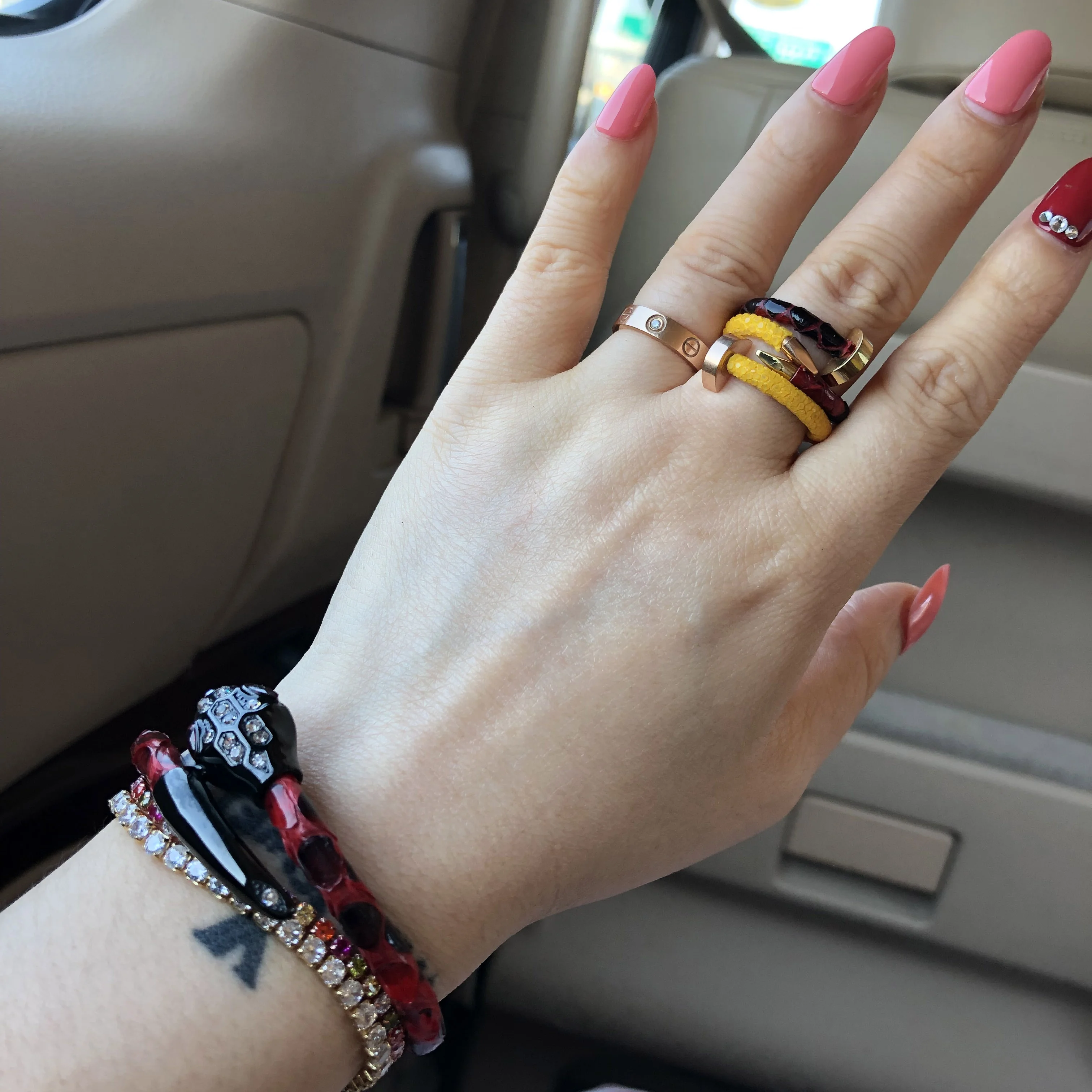 

Luxury exotic leather women ring Jewelry ring for women