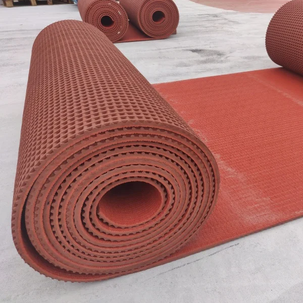 

Outdoor / indoor Prefabricated carpet running track system for sport field surface flooring