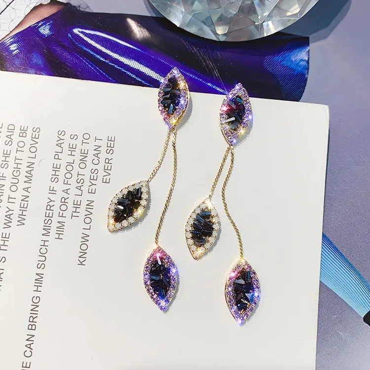 

925 silver pin flash diamond earrings female Korean personalized fashion water teardrop crystal tassel earrings elegant earrings, Picture