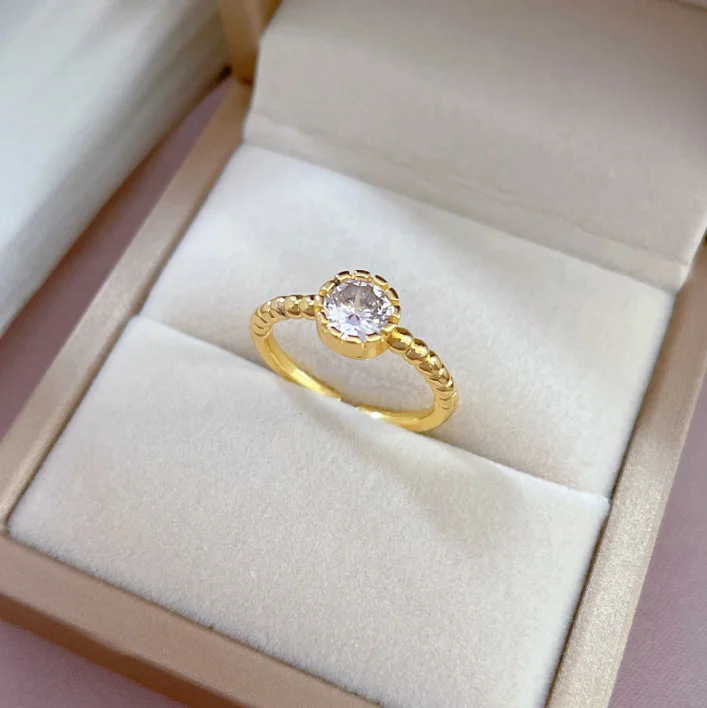 

New ins fashion simple zirconia gold plated ring for women French romantic statement jewellery accessories wholesale