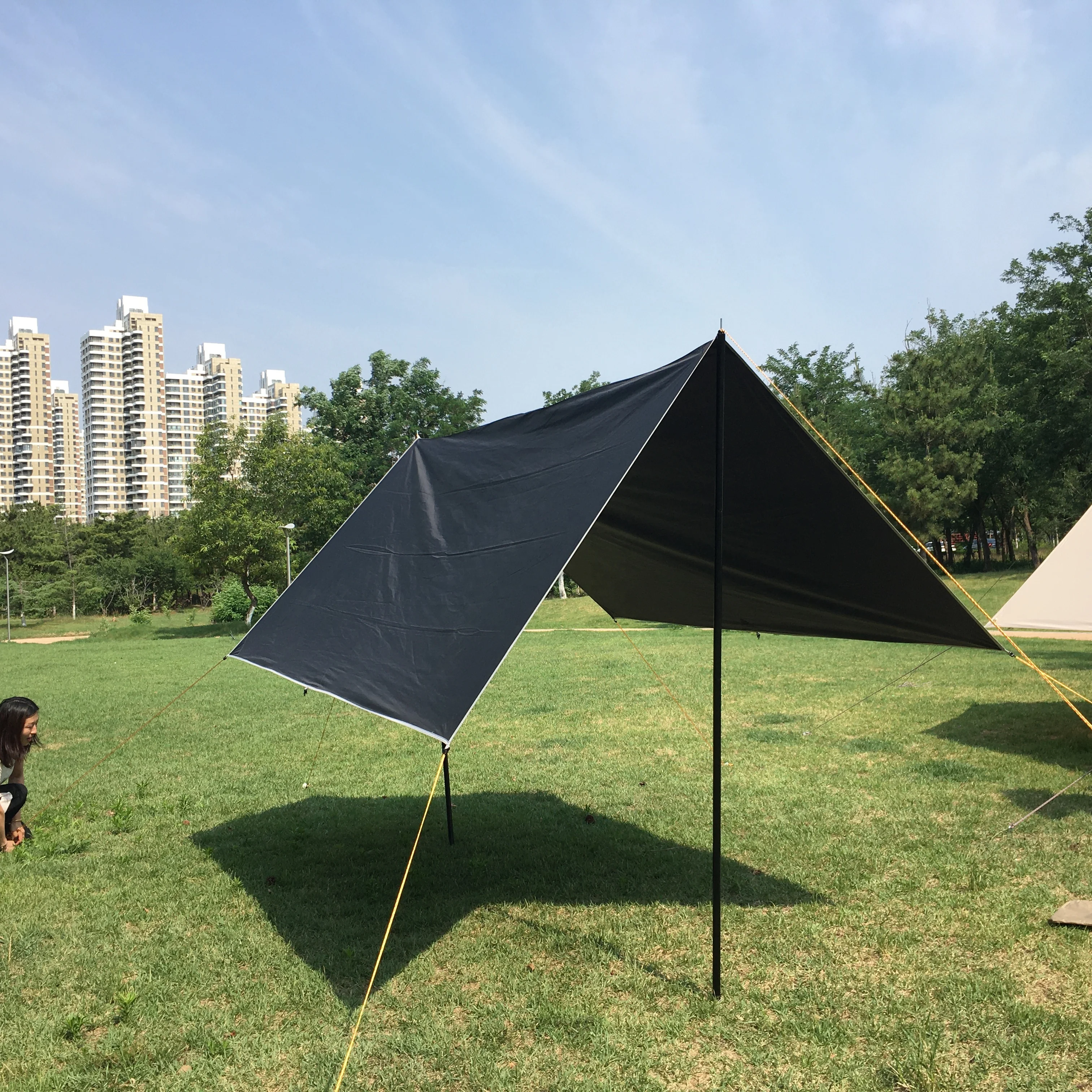 For Woqi Lightweight Portable Nylon Ripstop Hammock Rain Fly Tarp with Iron Pole Rope for Camping Outdoor Use Waterproof Design