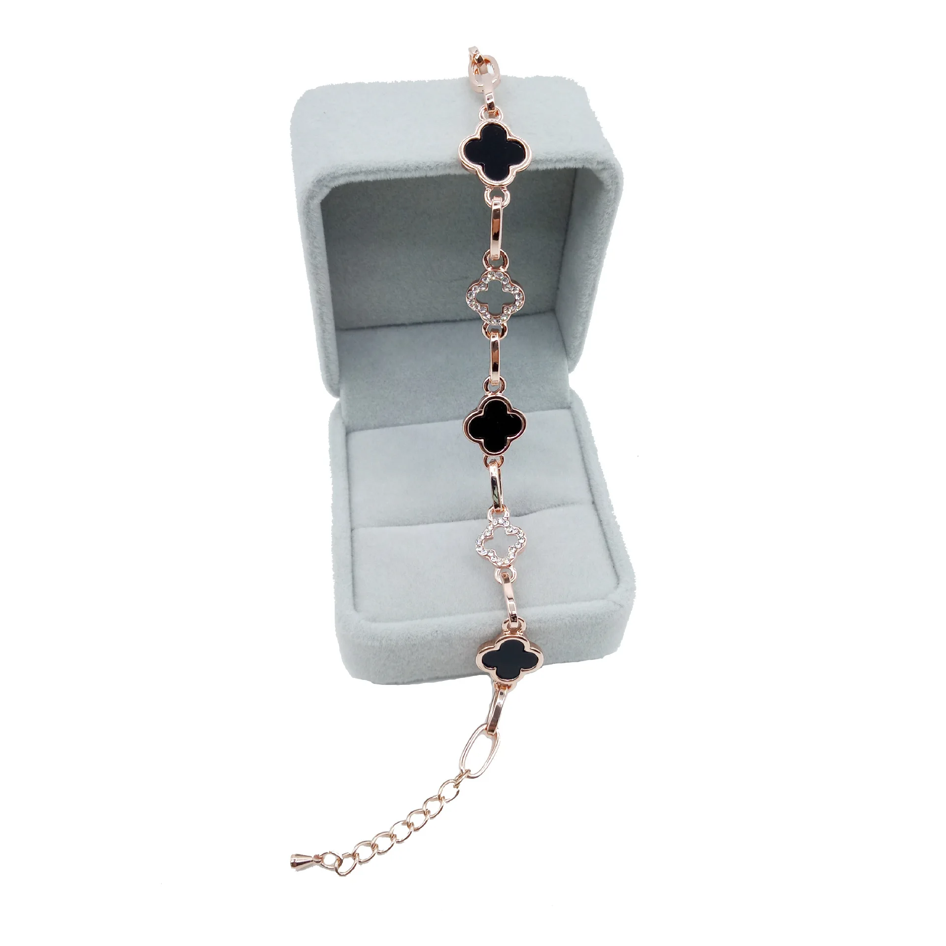 

Latest Hot Selling Fashion Rose Gold Bracelet Lucky Leaf Bracelet For Man Women