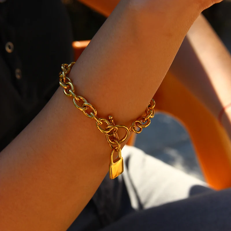 

18k gold plated thick chain adjustable stainless steel padlock bracelets