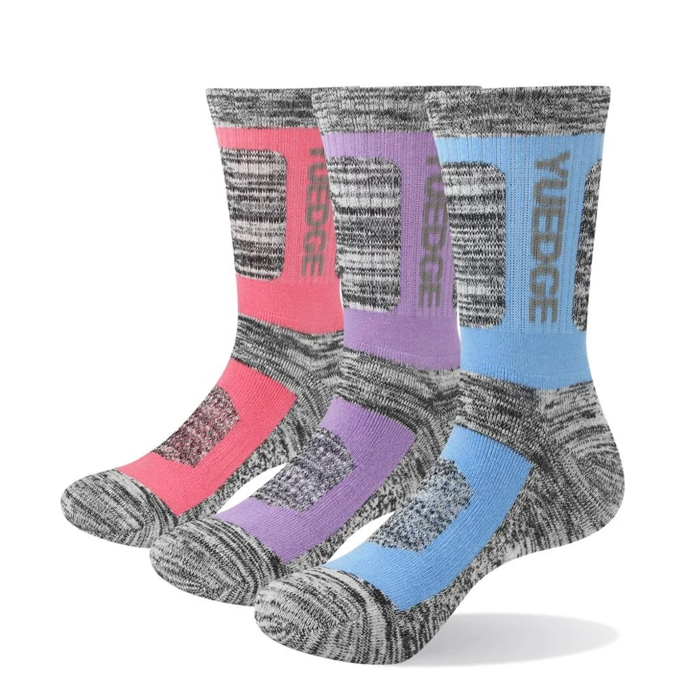 

New Design Womens Athletic Running Basketball Soccer Crew Sport Socks, Pantone color