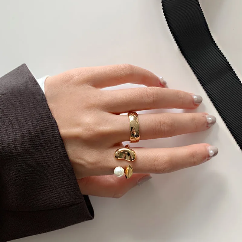 

2021 New Gold Color Women Chunky Rings Vintage Open Cuff Geometric Pearl Finger Ring Jewelry