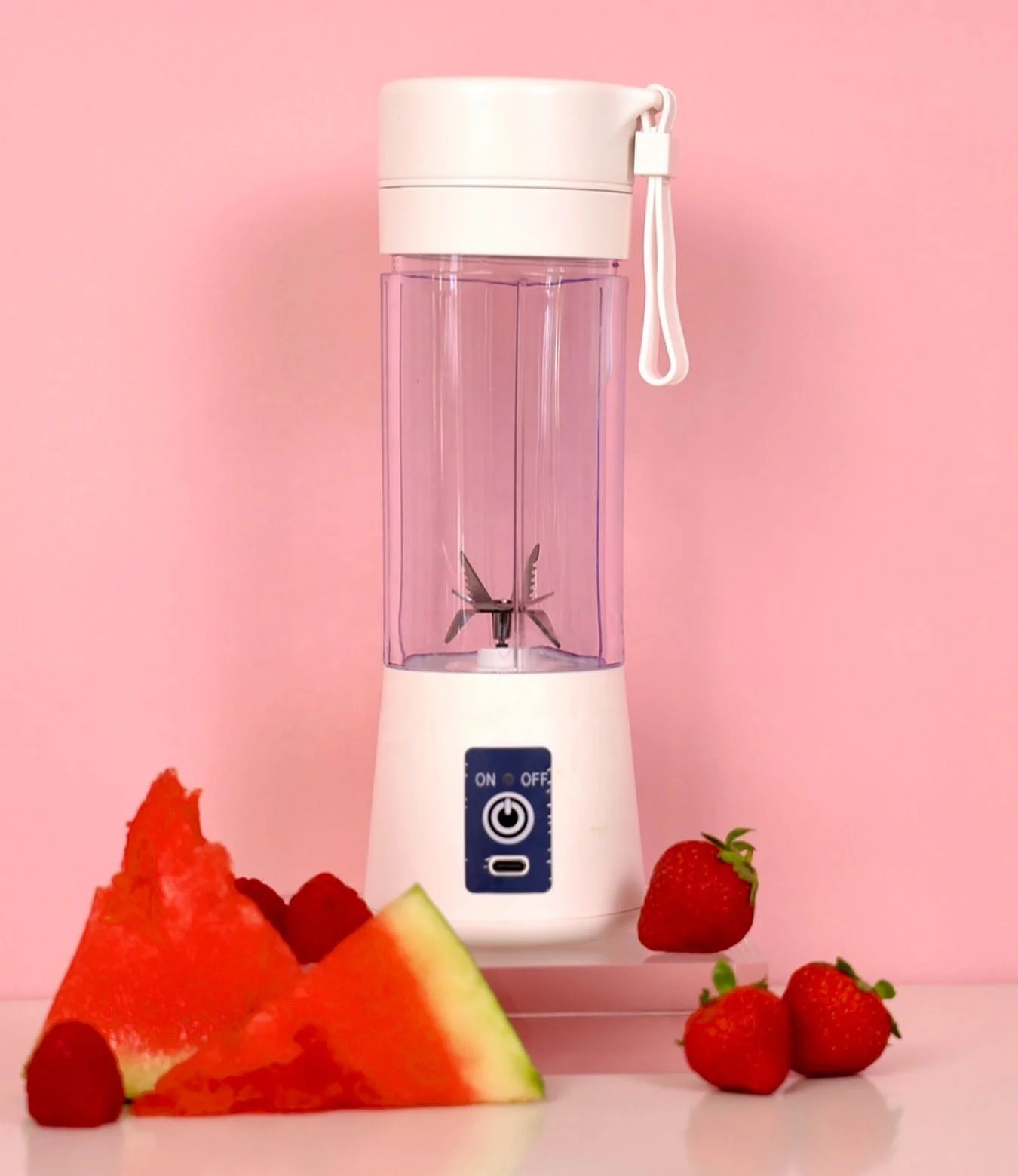 

Personal Use Mini Home USB Juicers Rechargeable Portable Blender Fruit Juice Blender Protein Blender