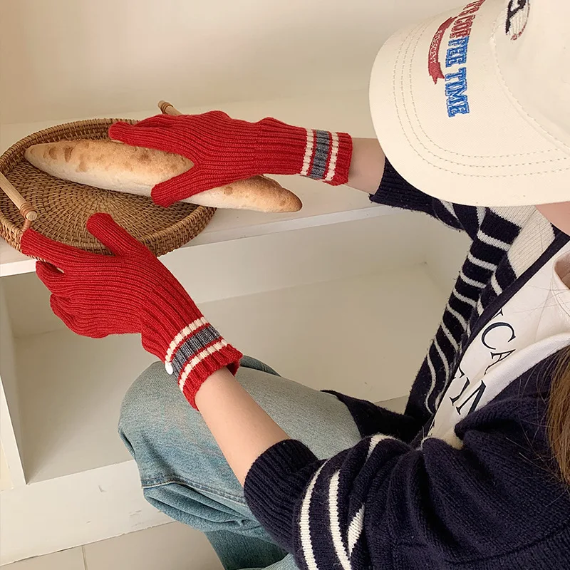 Korean Style Arctic Velvet Gloves Contrast Stripes