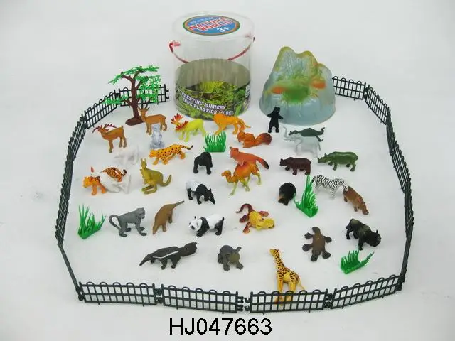 красивый высокий тоннель для огурцов. набор игрушки ферма. ферма пластика. ферма пластика. набор животных.