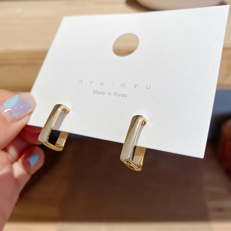 

2021 trendy jewelry metal square hoop earrings