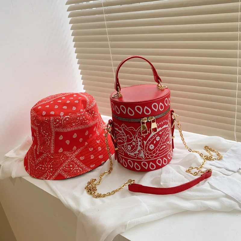 

BM9399 2021 New Paisley Bandana Print Cloth Bucket Bag Set Designer Cashew Flower Handbag Crossbody Chian Shell Purse Hat Set