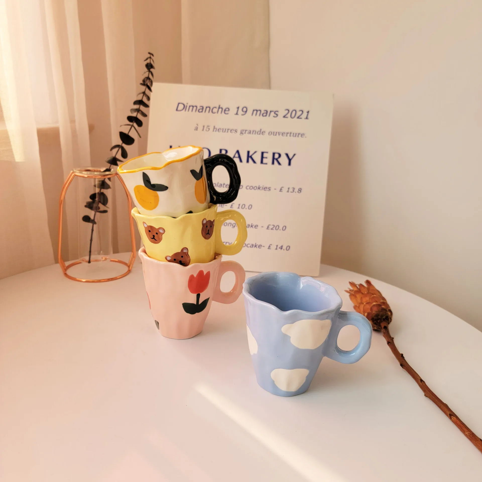 

UCHOME INS Creative Hand Pinch Cute Bear Mug Irregular Cloud Ceramic Water Cup