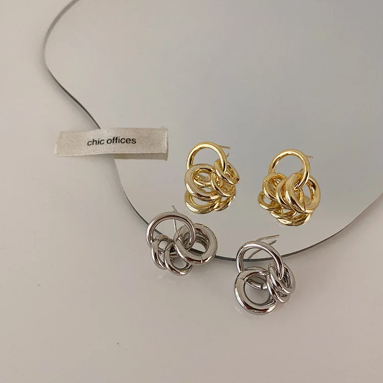 

Vershal Vintage Korean Style Gold Plated Minimalist Hoop Earrings Jewelry For Women