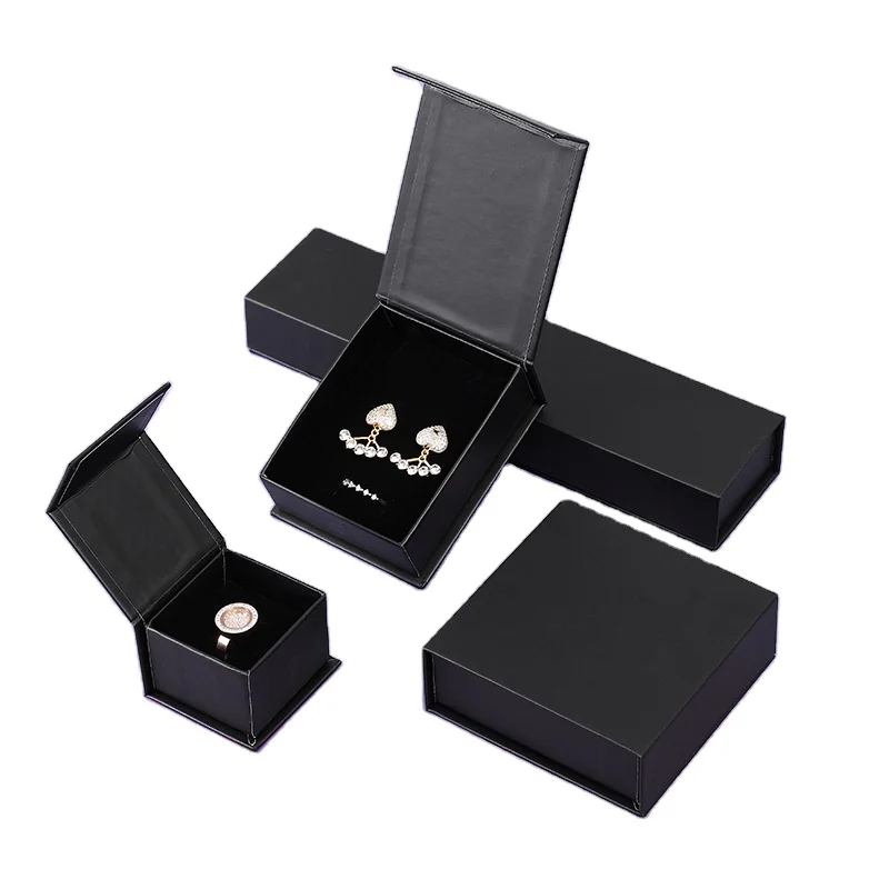 

High quality Custom logo printed flip-open cardboard magnetic closure jewlery boxes