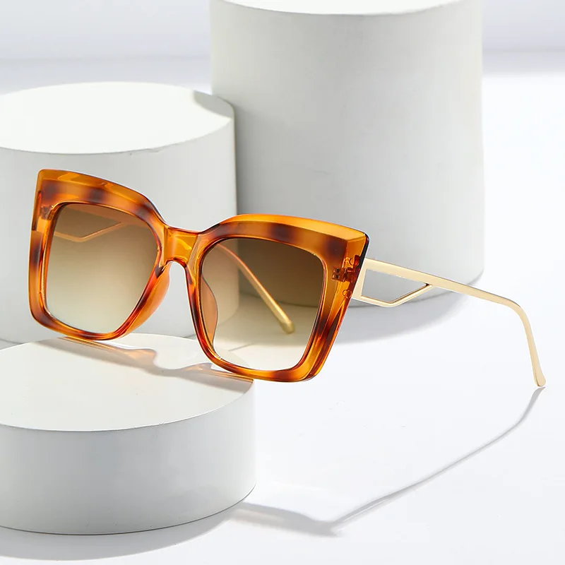 

L4215 Trendy cat eye metal sunglasses women oversized leopard eyewear fashion street style sun glasses female