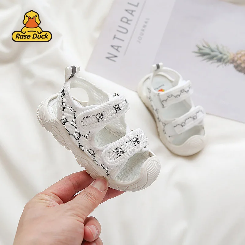 

Wholesale Factory Cheap Price PVC Sole Summer Kids Fashion Shoes Girls Summer Jelly Sandals, 3 colors