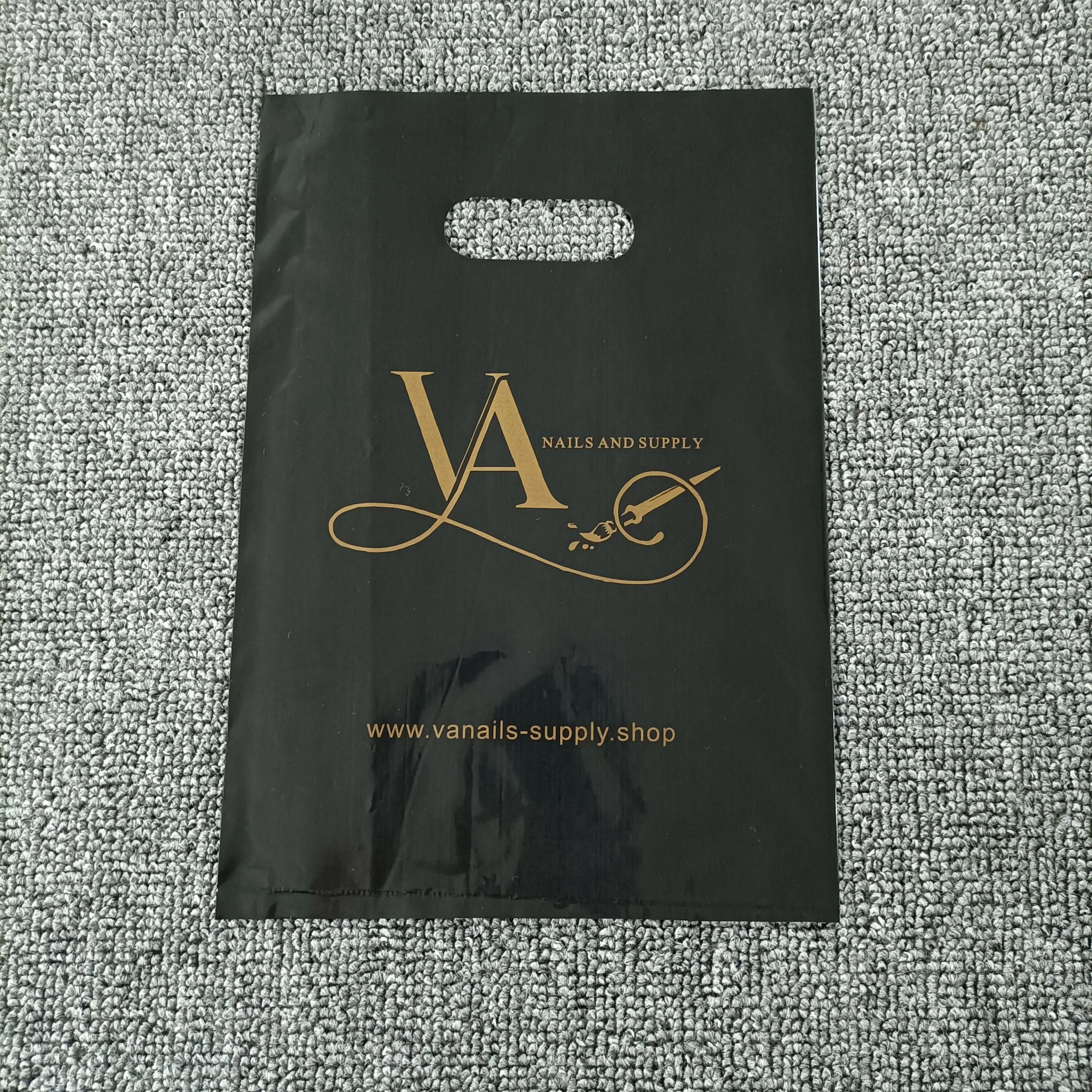 

Custom envelopes plastic Die Cut Plastic Shopping Bags Reusable Gift Shipping Bags with Handles
