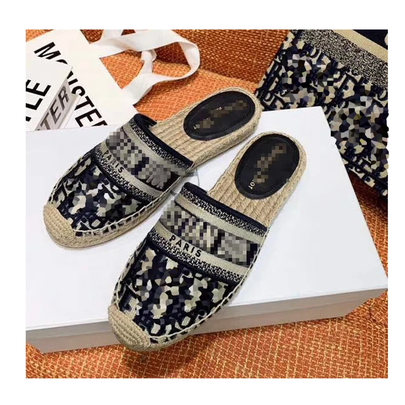 

Trending products 2021 new arrivals OEM chinelo feminino beach slippers flat shoes women