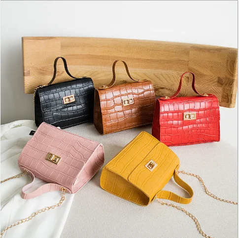 

2021 Mini Crocodile Pattern Crossbody Bag new luxury Small leather Hand bag women shoulder bag with chain handle for ladies, As photo