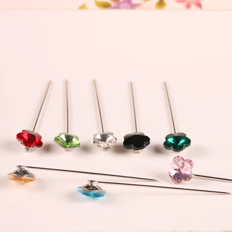 

Muslim headscarf jewelry brooch elegant and beautiful metal brooch