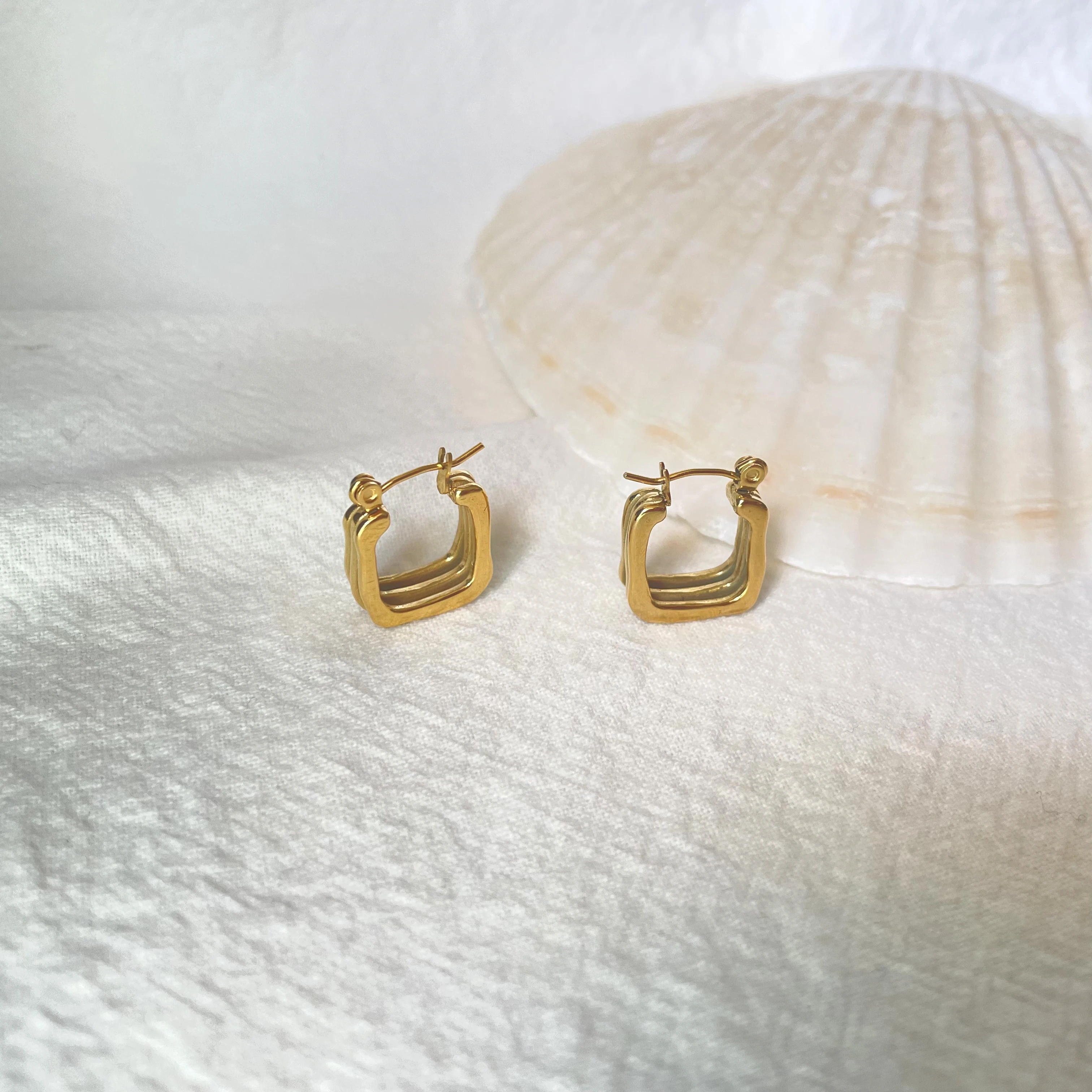 

Triple Circle Square Irregular Small Hoop Earrings Hollow Layered Earrings for Women Plain Minimalist Stainless Steel Jewelry, Gold