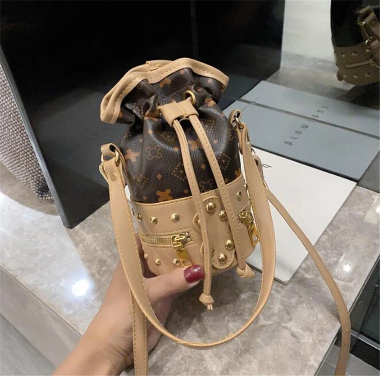 

Shoulder Designer Handbags Famous Brands Fashion Rivet Luxury Mini Bucket Shape Purse And Hand Bags For Women, As show / custom colors