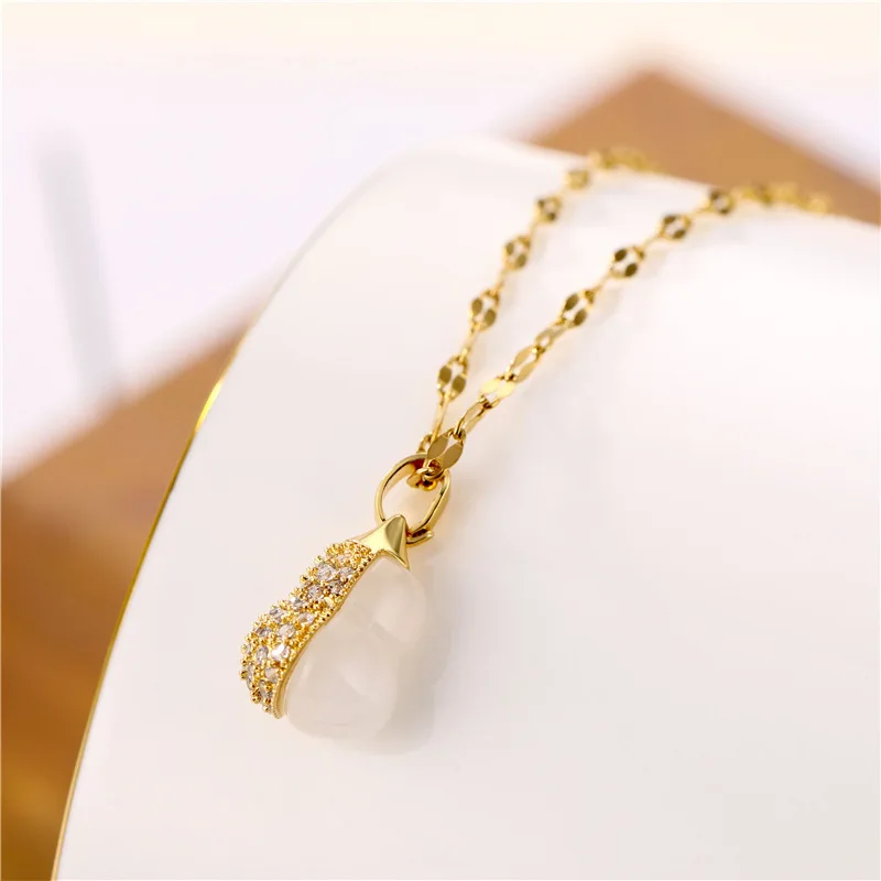 

Fashion Stainless Steel Micro Pave CZ Gourd Pendant Necklaces Crystal Rhinestone Natural Jade Peanut Necklaces For Women Girl