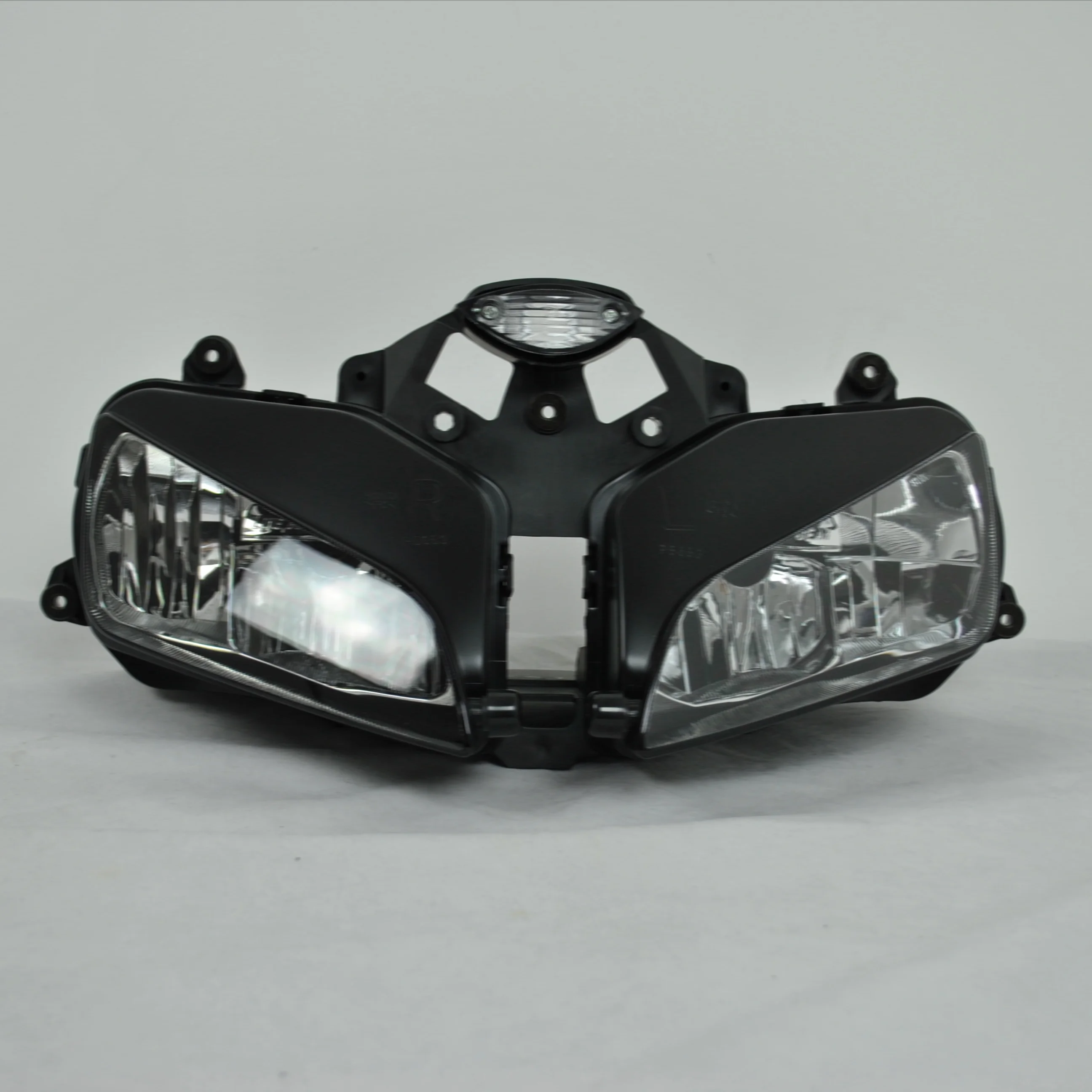 

2021 WHSC Motorcycle Headlight Assembly Lamp Light Bulb for Honda CBR 600 RR (2003-2006), Pictures shown