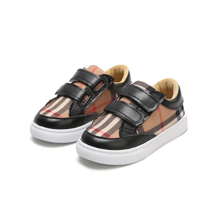 

New Korean style flat shoes for boys, White, black