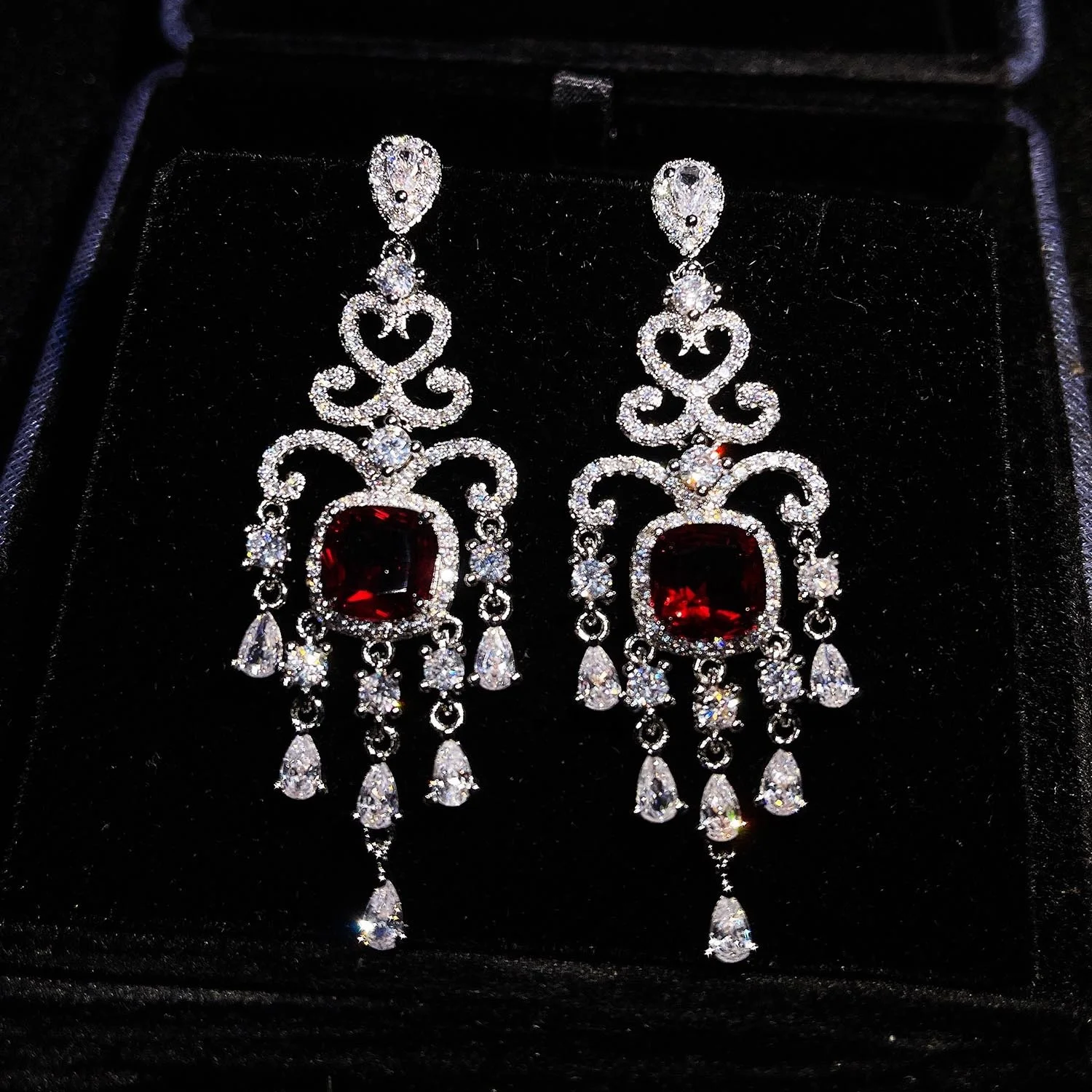 

Luxury Boho Gypsy Vintage Ethnic Long Tassel Drop Earrings Suspension Dangle Ear Ornaments For Female Wedding Crystal Accessory, Picture shows