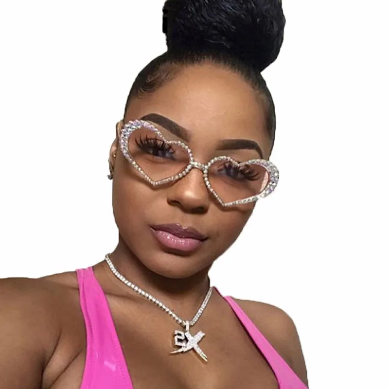 

Fashion Top Product Pink Diamond Studded Trendy Heart Shaped Plastic Ladies Shades Sunglasses for Women 2020, Custom colors