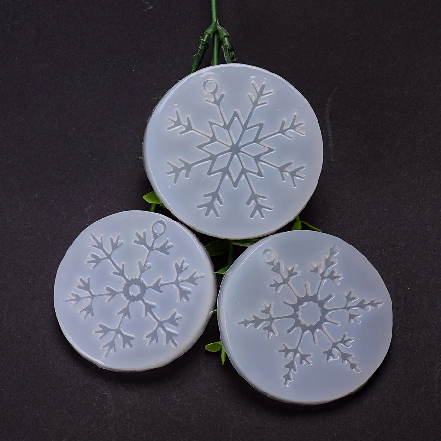 

Hot Selling 7 Snowflake Designs Shiny DIY Resin Silicone Keychain Mold Epoxy Craft Handmade Pendant Keyring Ornament Decoration, Customized colors