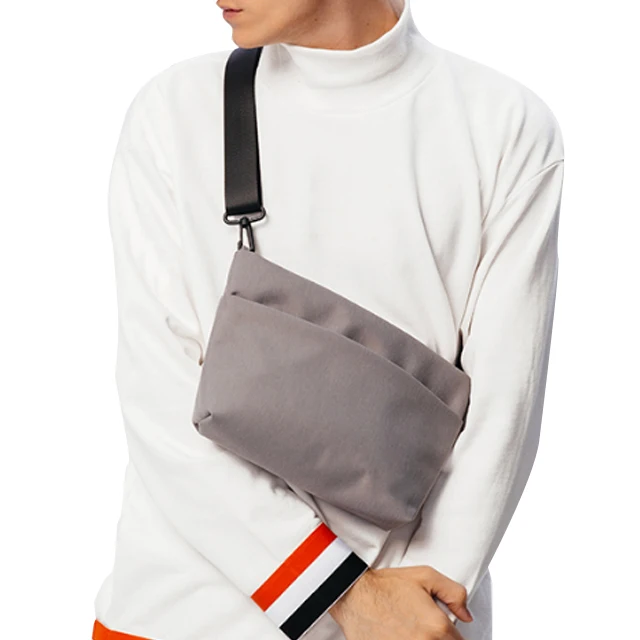 

black canvas crossbody bag messenger bag