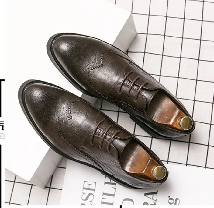 

Men's leather shoes spring retro pattern casual faux leather shoes elastic band gradient color fashion work men's shoes, Yellow brown black