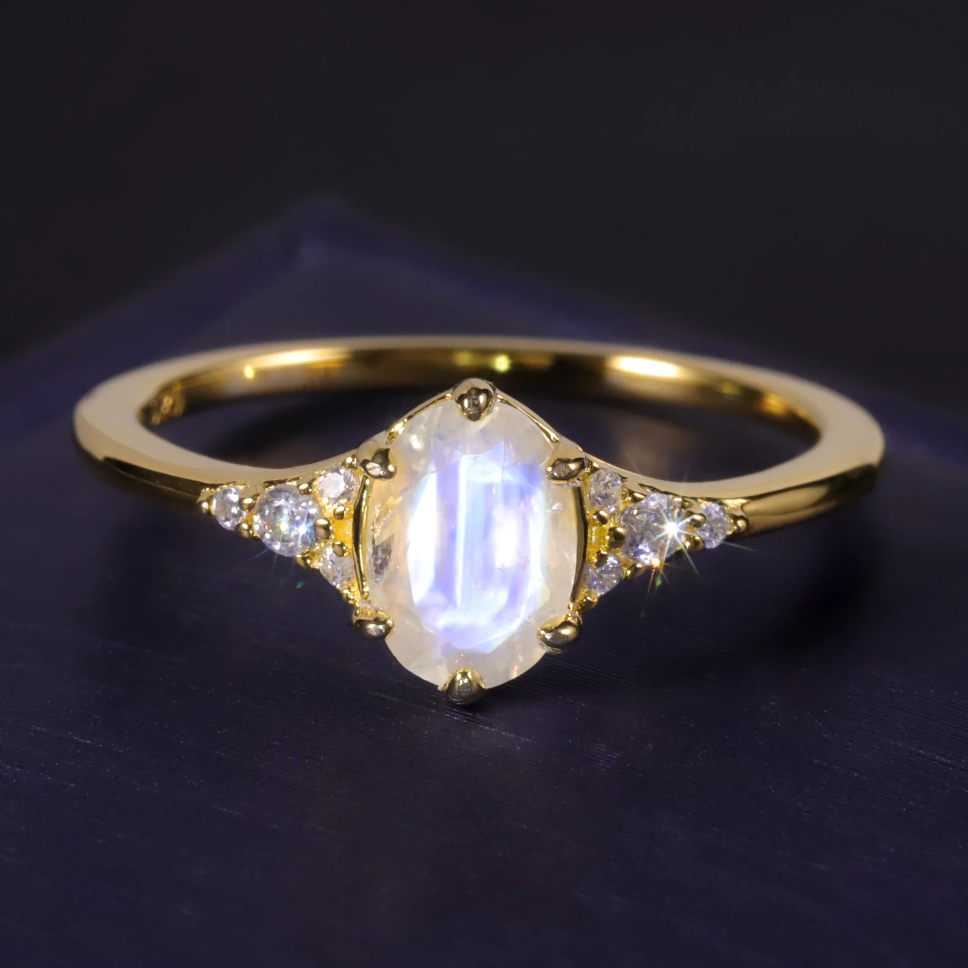 

OL0896 Fine Jewelry Custom CZ Diamond Engagement 6 Prong Setting 14K Gold Plated Oval Rainbow Moonstone Silver Ring