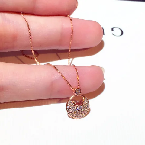 

Simple Fashion Design Crystal Rhinestone Stainless Steel Necklace Gold Plated Zircon CZ Circle Necklace For Women
