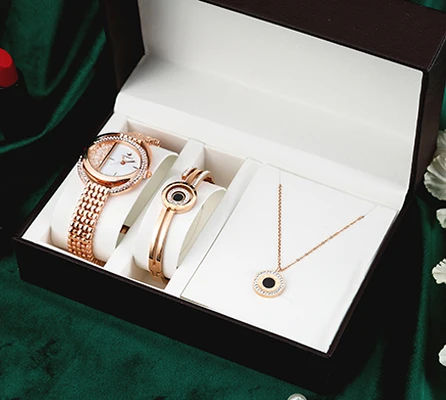 

luxury design women's fashion dial watch with fancy band female Wristwatches