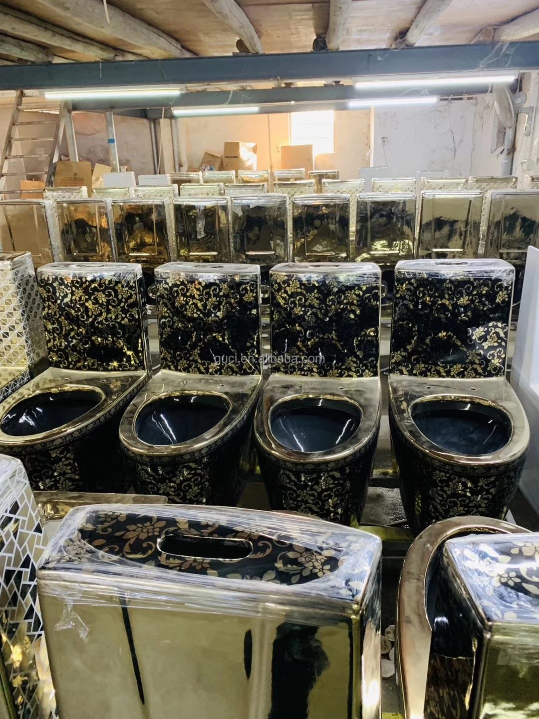 Inodoro Chapado En Oro De Una Pieza De Lujo Con Varios Patrones - Buy