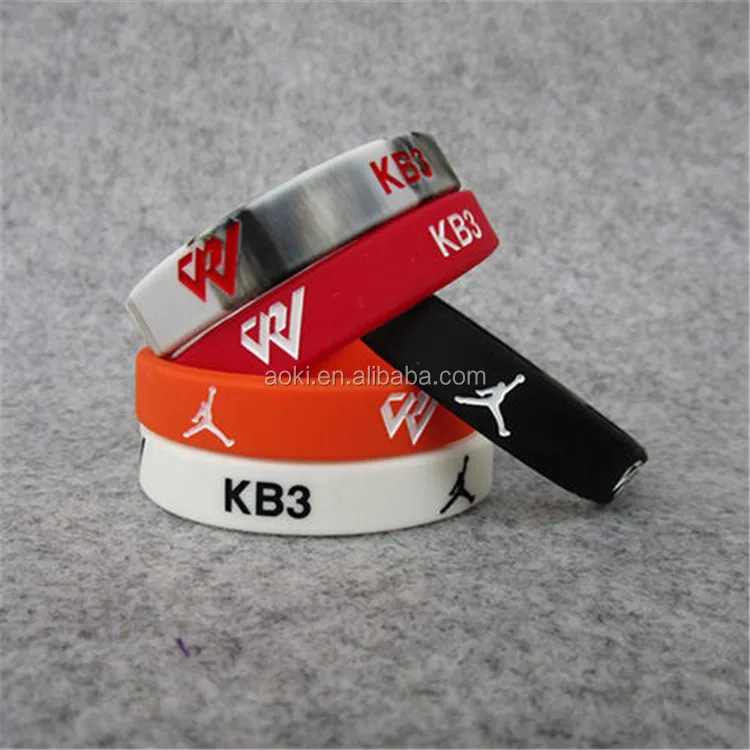 Wristband_007.jpg
