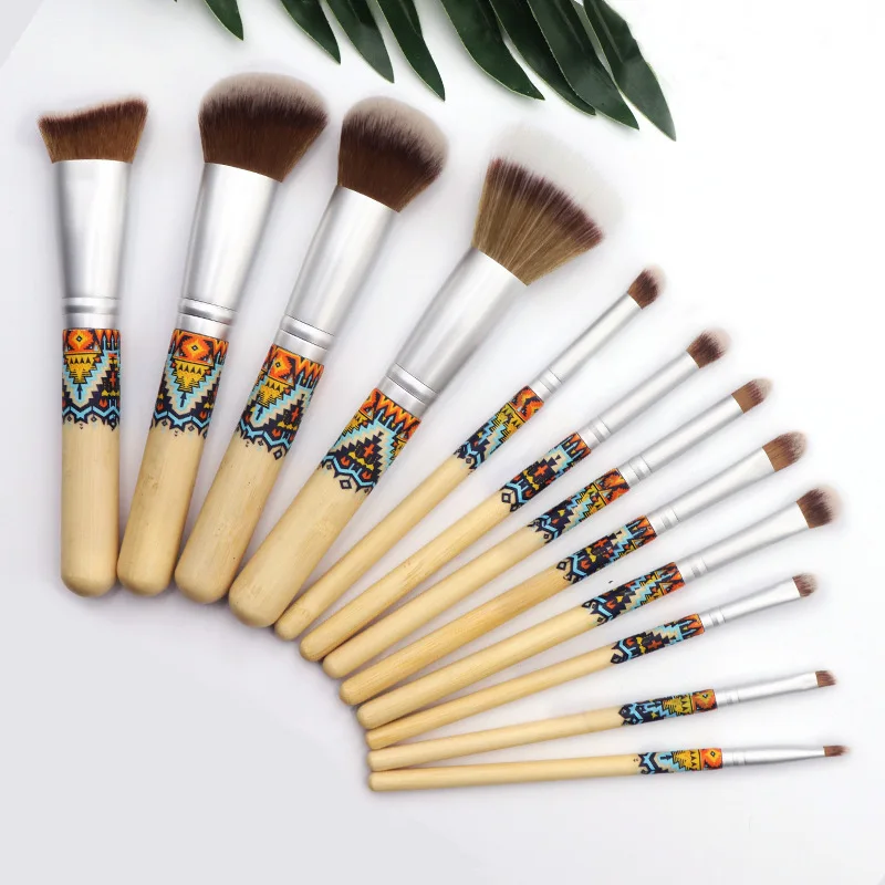 

Soft Fiber Wool 12 Pcs Makeup Brush Custom Size Multi Function Bamboo Handle Professional Makeup Brushes Set for Women Beauty