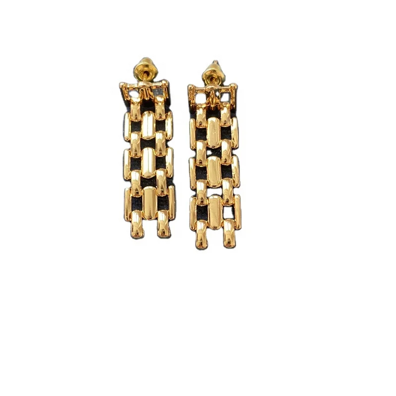 

fashionable OL style cold style contracted geometric metal strap earrings eardrops