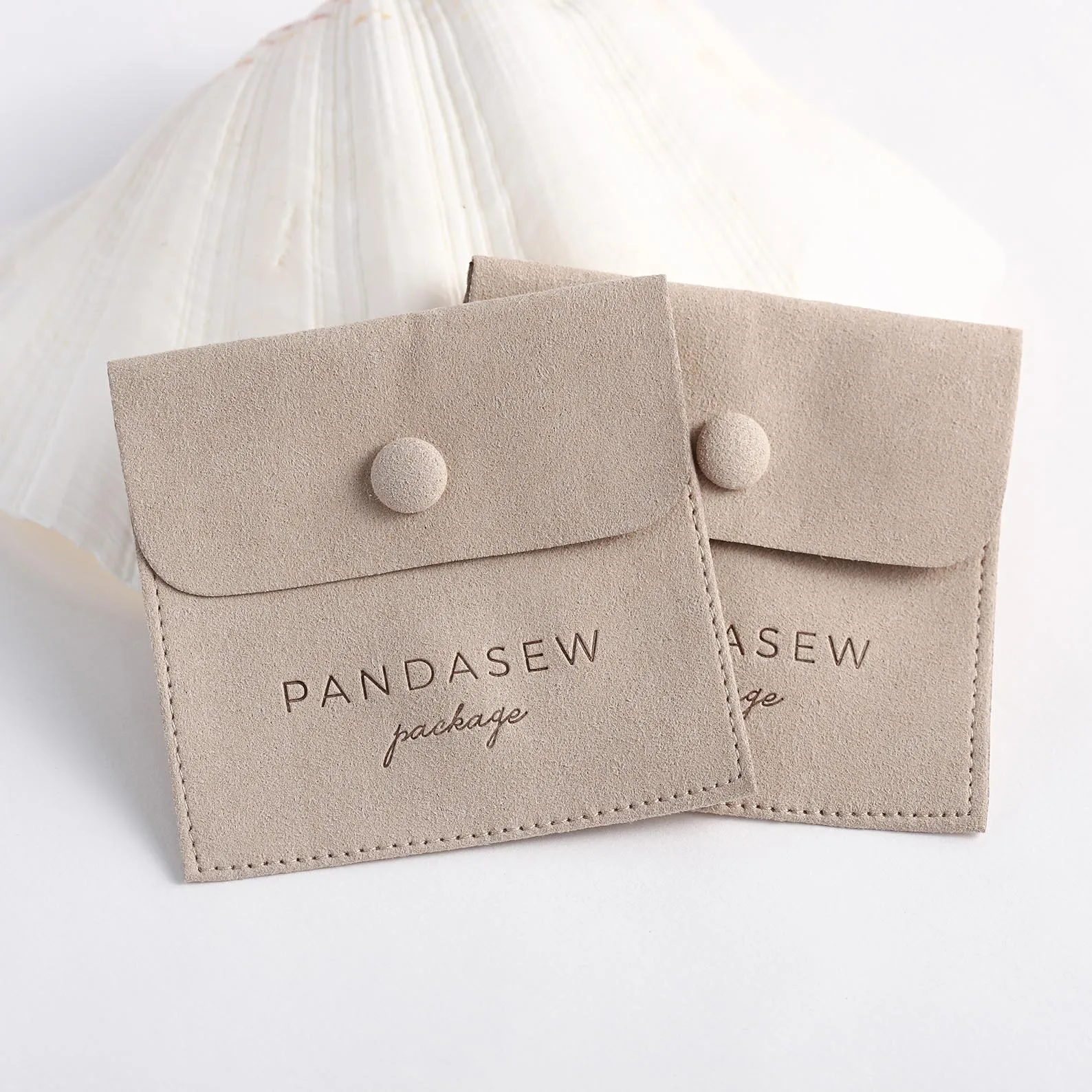 

PandaSew Custom Logo Ring Packaging Suede Microfiber Snap Button Closure Jewelry Pouch Bags, Customized color
