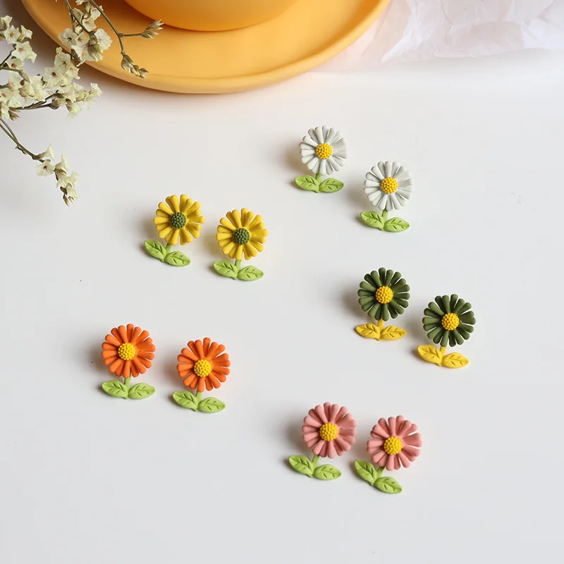 

JUHU New Sunflower Rear Hanging Sunflower Earrings Three-dimensional Girl Flower Earrings Alloy Spray Paint Jewelry for girl, Colorful